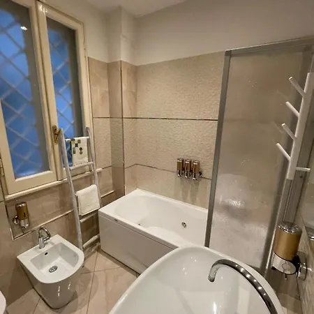 Casa Alessi In Elegant, Spacious And Comfortable Рим